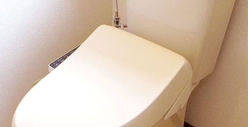 トイレ（一体型）からトイレ（タンク式）（水回り）工事後